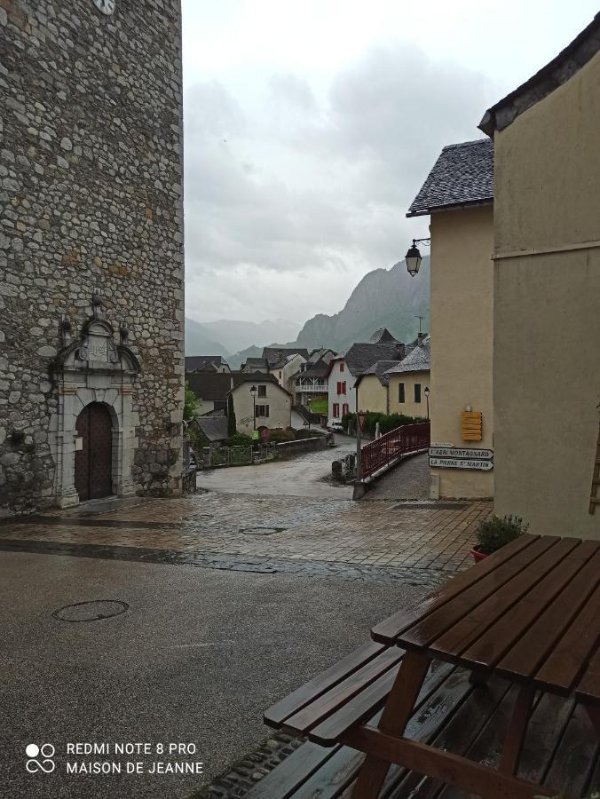 La Maison De Jeanne Osse-en-Aspe Экстерьер фото